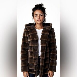 Hooded Mink Coat(Size 8)